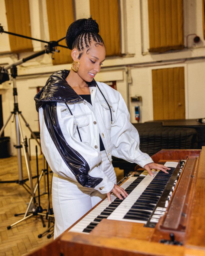 Alicia Keys at Abbey Road Studios Spatial Audio