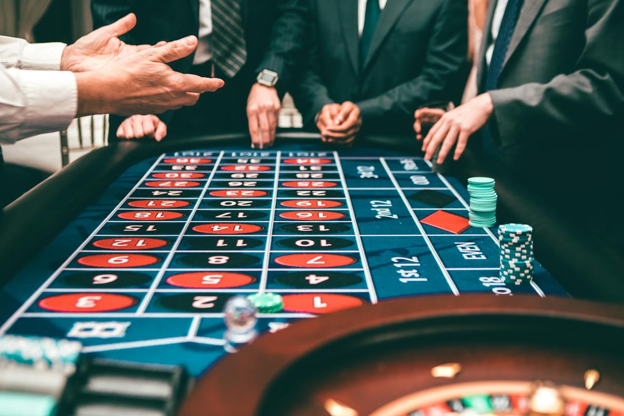 Rolling the Dice: How Casinos Have Become a Symbol of Glamour and Excess in  Pop Culture - FAULT Magazine