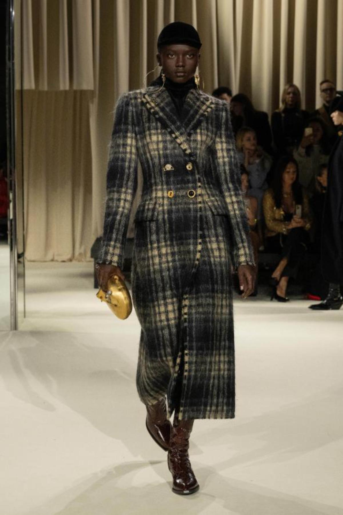 Schiaparelli Ready-to-wear Fall Winter 2024/2025 Review: Esprit de Schiap