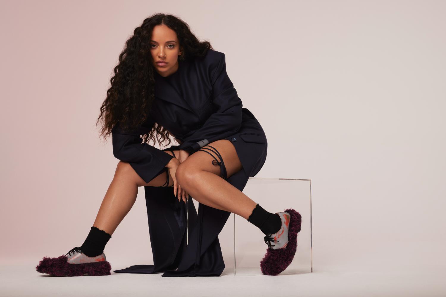 JADE album review That’s Showbiz Baby