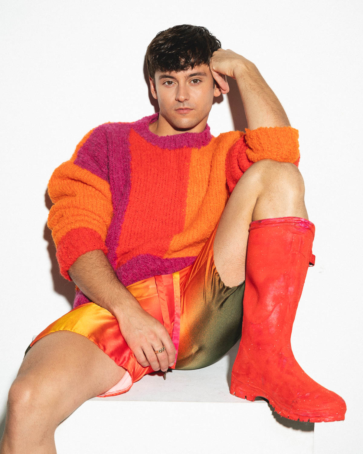 tom daley red boots